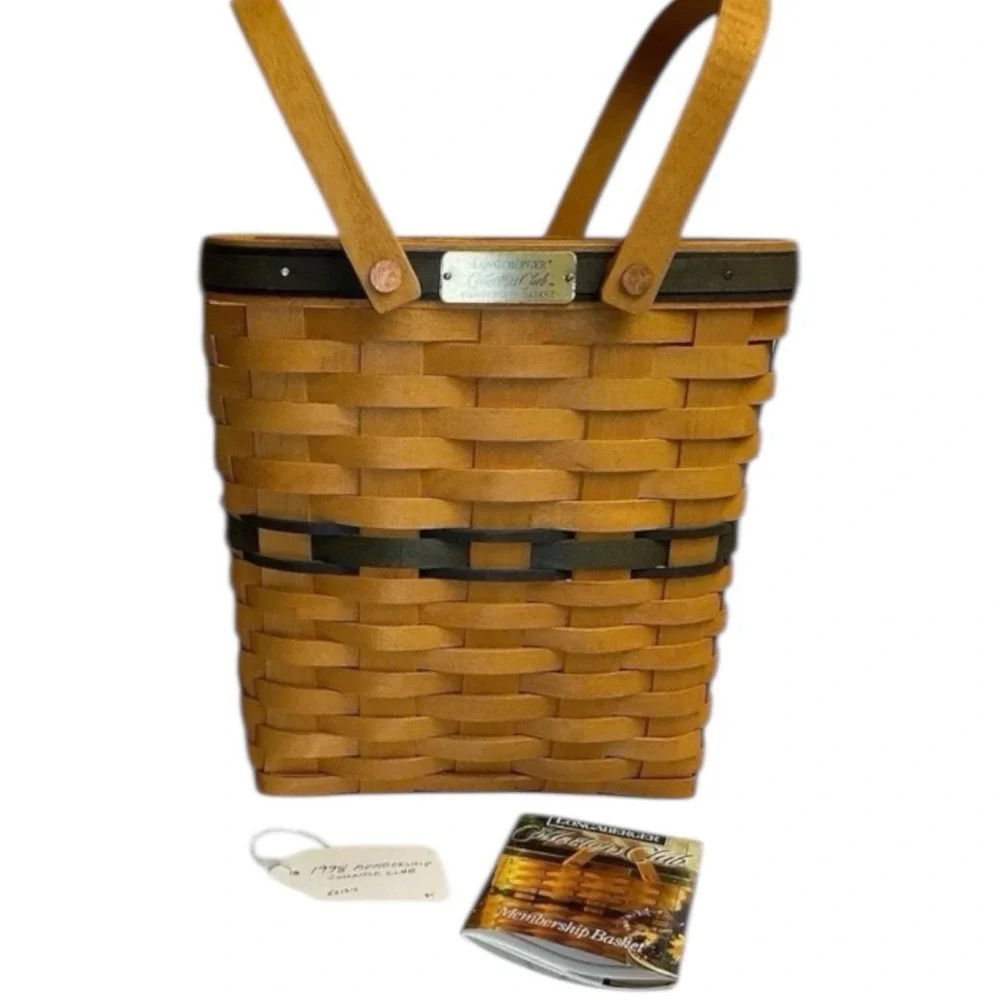 Longaberger 1995 Collectors Club Membership Basket w Box Signed USA